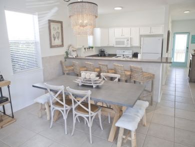 We Adore this Pretty Destin Vacation Pool Home Lovely Decor